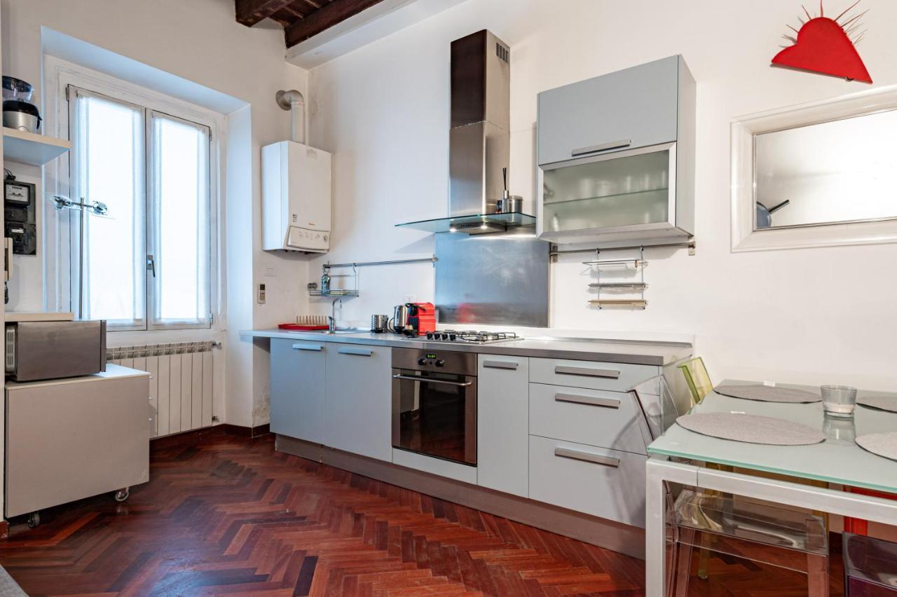 Ticinese Livings Comfy Suite - Full City Center Милан Экстерьер фото