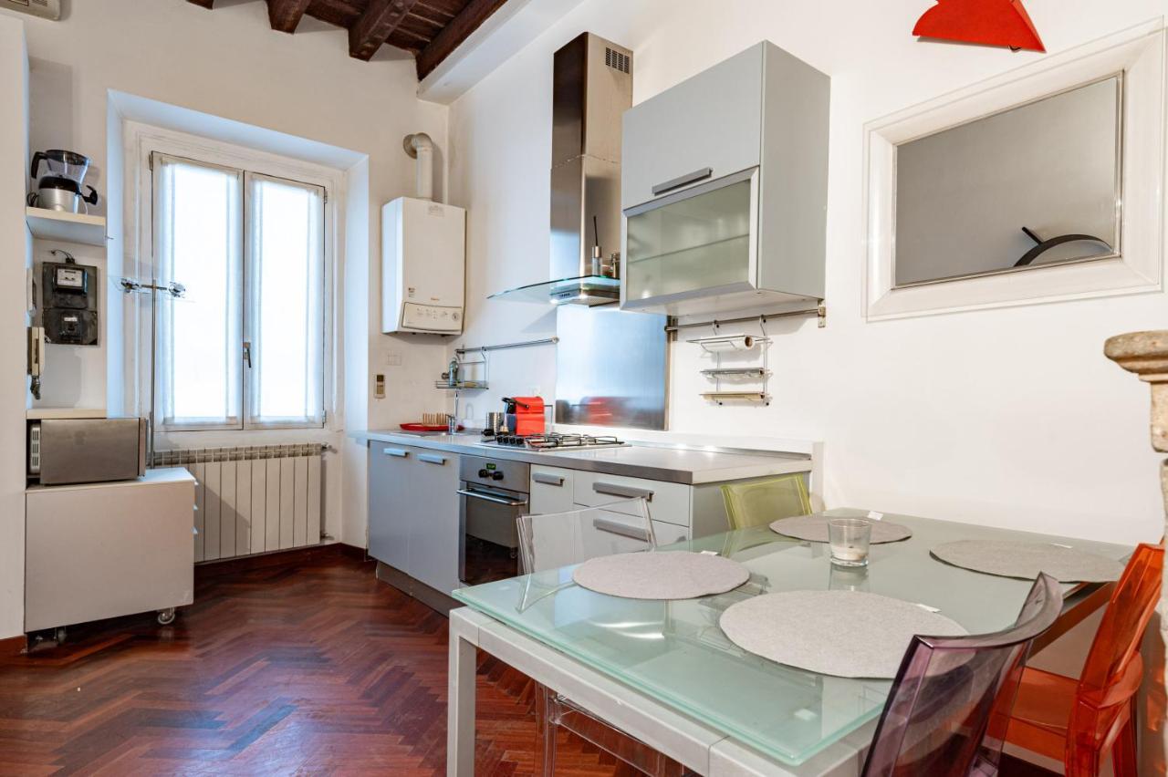 Ticinese Livings Comfy Suite - Full City Center Милан Экстерьер фото