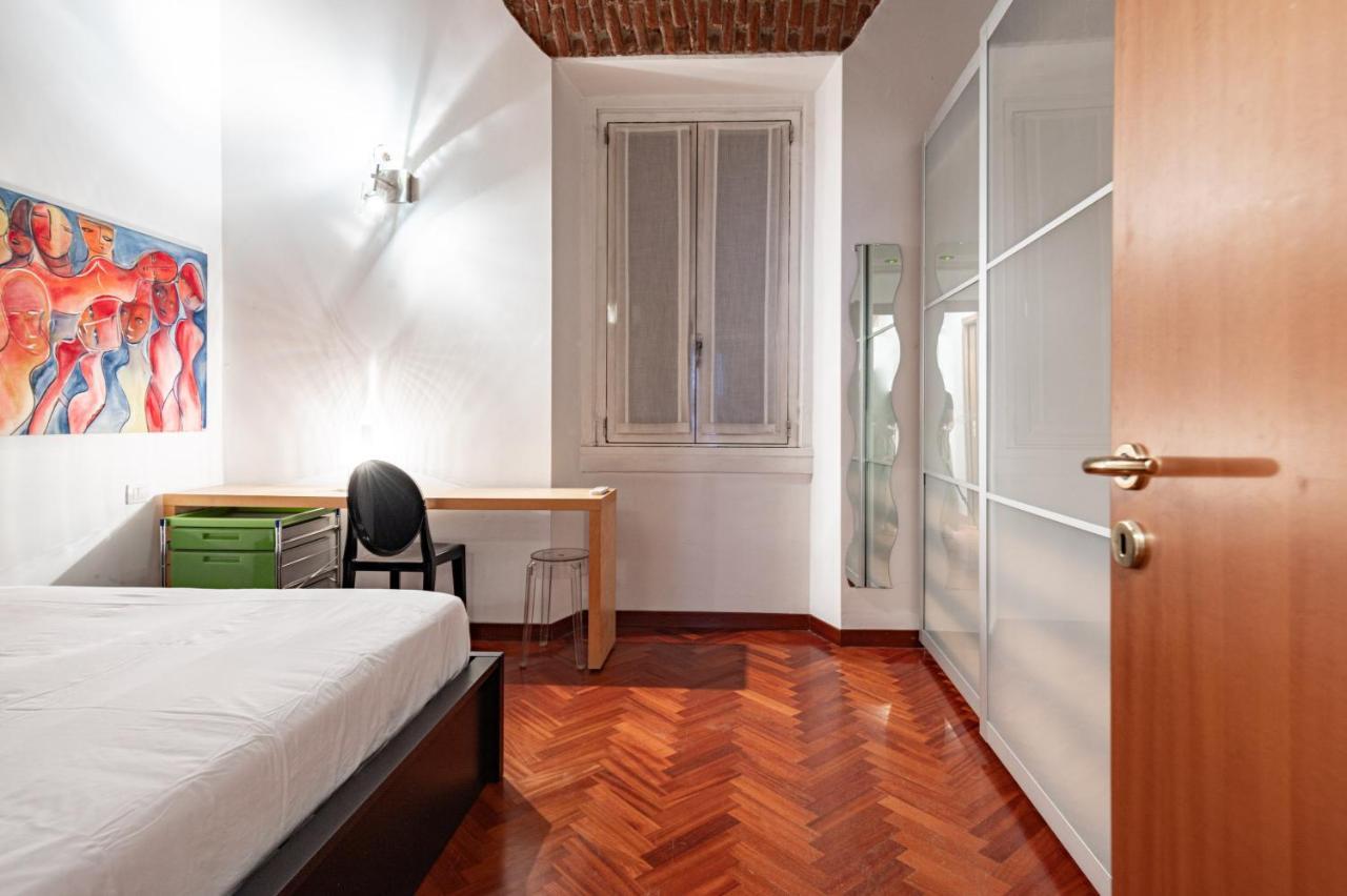 Ticinese Livings Comfy Suite - Full City Center Милан Экстерьер фото